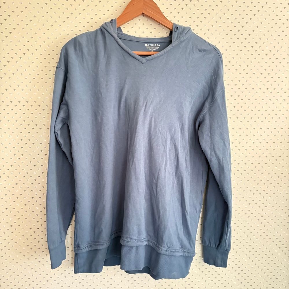 Athleta Sun Down Alliance Hoodie XS Blue V-Neck Sweatshirt Top Lounge Comfy Cozy